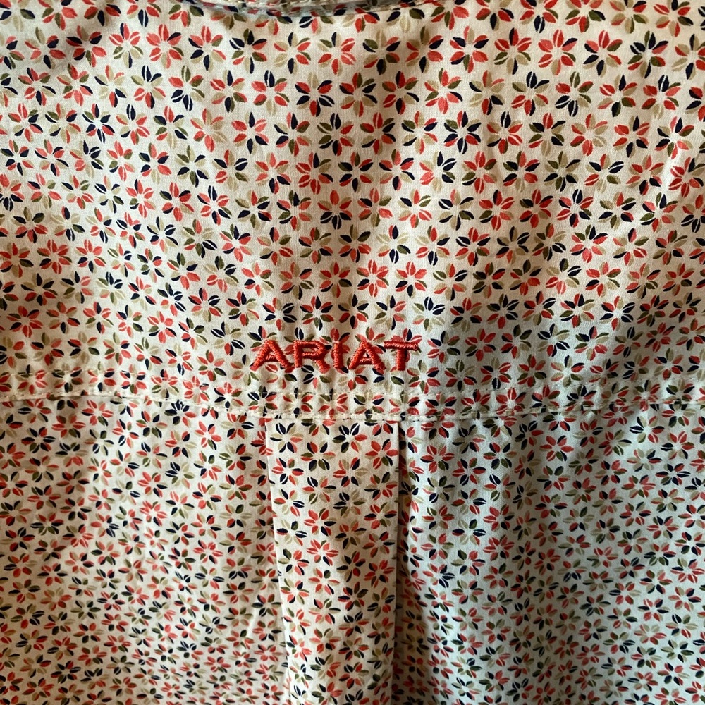 Ariat Men's Patterned Button Down Shirt - image 4